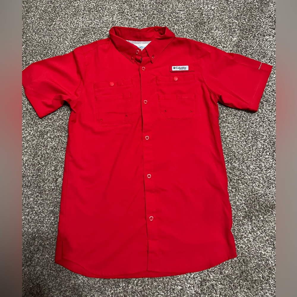 Columbia shirt